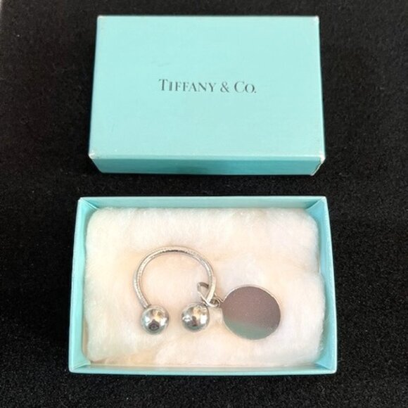 TIFFANY & CO | Silver Round Tag Key Ring - Vintage - Picture 1 of 5